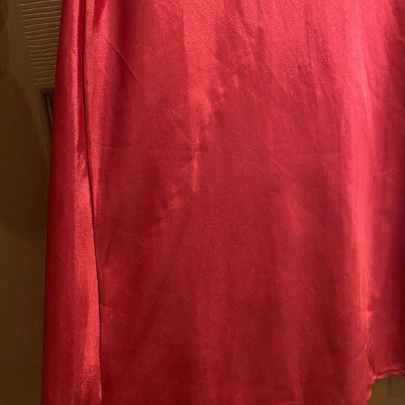 C&C California Erin Maxi Dress in Red Velvet - Picture 11 of 11